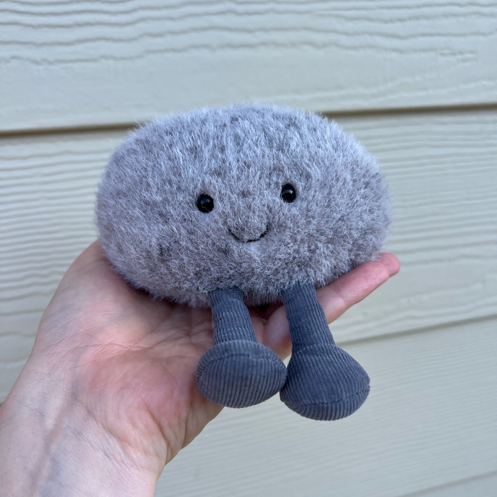 Jellycat Amuseables Pebble BNWT